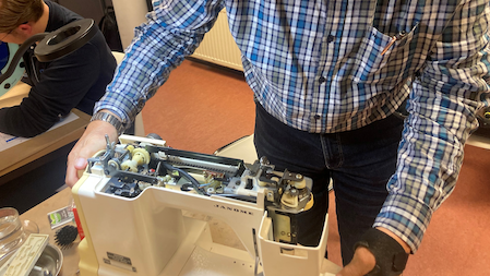 Repair Cafe Kerk en Zanen 10
